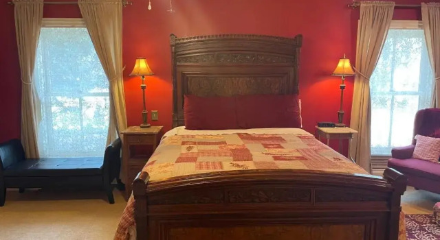 Suite Rose Street Bed & Breakfast