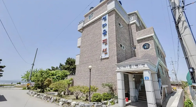 Daebudoseommaeul Pretty Pension