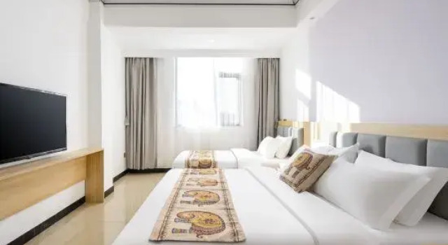 Люкс Deluxe The Bund House Hotel