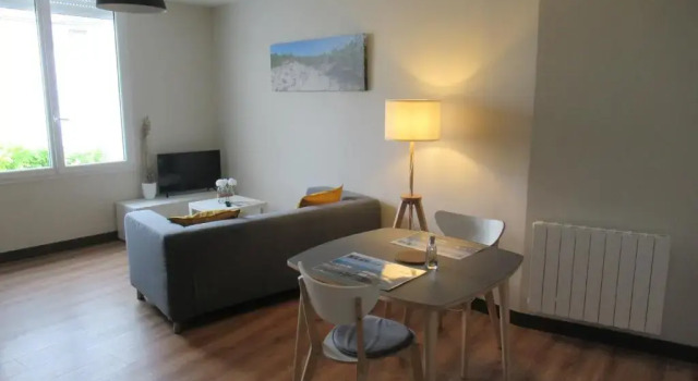 Forges 2, Rezerwuj Hotel Saujon Charente-Maritime