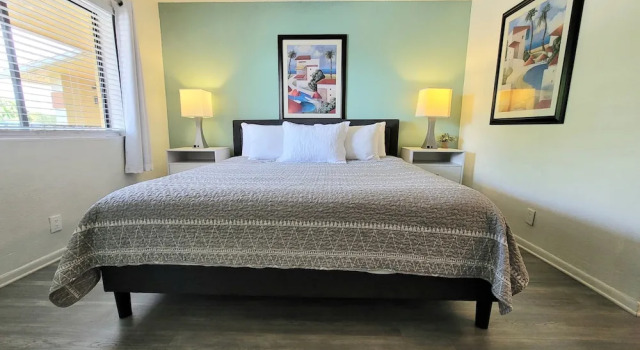 Номер Comfort Sunny Palms Inn