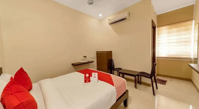 OYO 12231 Sai Vihar, Rezerwuj Hotel Hotele w Andhra Pradesh z parkingiem, Parking