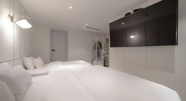 Люкс No25 Hotel Jeonju Sanjeong