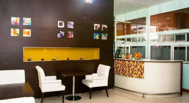 Nida Rooms Queen Sukhumvit 18 Residence, Забронировать Отель Отели Бангкока с бассейном, рядом с Улица Сой Ковбой, Бассейн