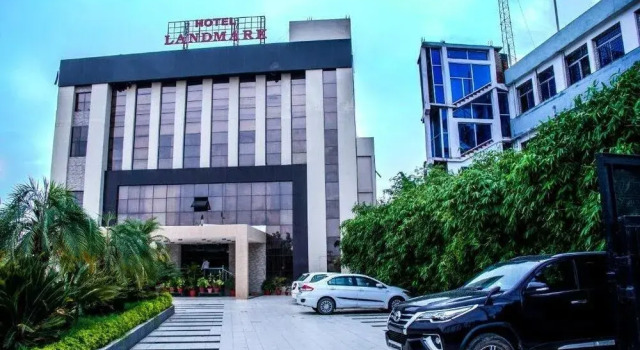 Hotel Landmark
