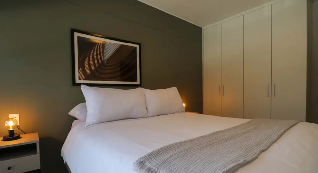 w Enchanting 2BR in the Heart of Miraflores