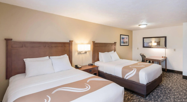 Четырёхместный номер Standard Quality Inn & Suites Coeur dAlene