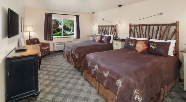 Четырёхместный номер Superior с видом на горы Bavarian Lodge