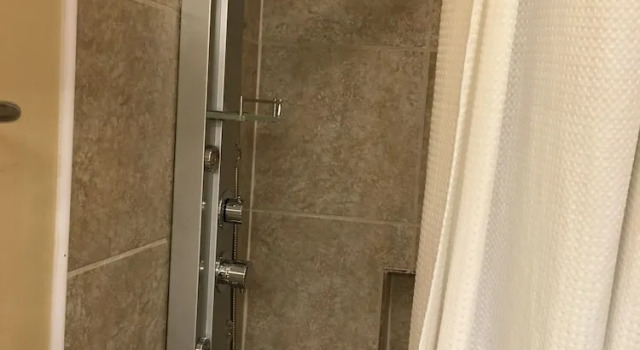 Четырёхместный номер Standard budget inn