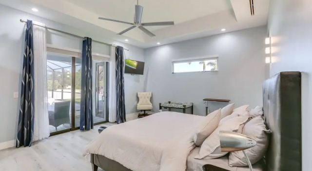 Pet-friendly Lehigh Acres Home w/ Private Pool!, Reserva ahora Hotel Lehigh Acres 