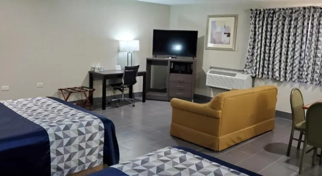 Crescent Park Motel & Suites, Rezervați Motel Hoteluri în Littlefield cu parcare, Parcare