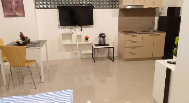 Trio Gems Condo Beach