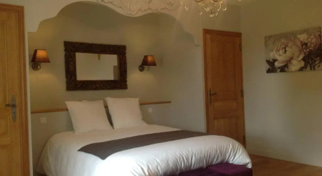Au Château, Book Hotel Hotels in Manche with Parking, Parking