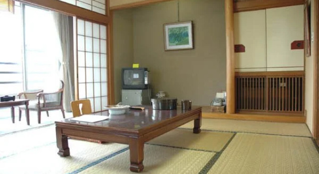 Seishokan, Book Hotel Higashine 