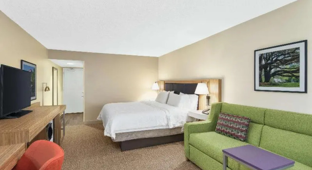 Студия Hampton Inn Thomasville