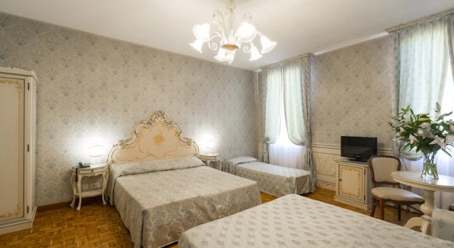 Palazzo Guardi