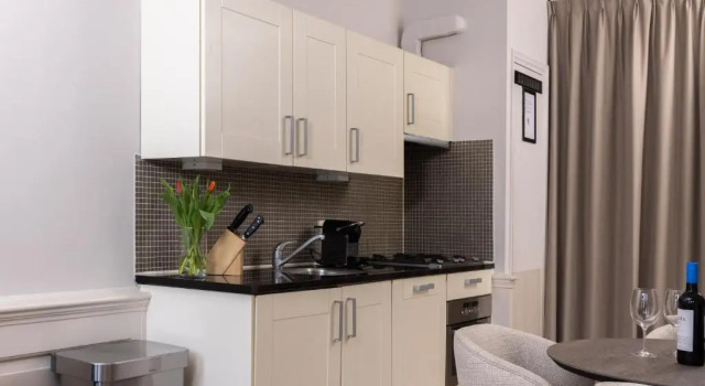 Апартаменты с видом на канал Amsterdam Canal Suites