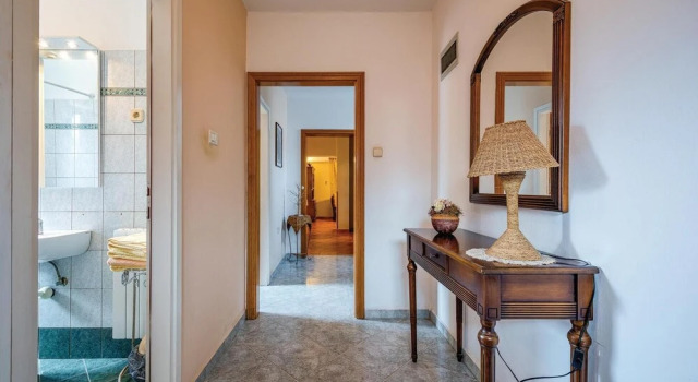 Nice Apartment in Rovinj With 3 Bedrooms and Internet