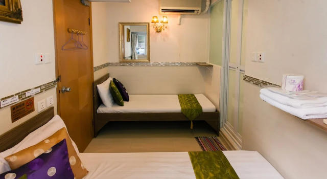 Трёхместный номер Standard J2 Guest House
