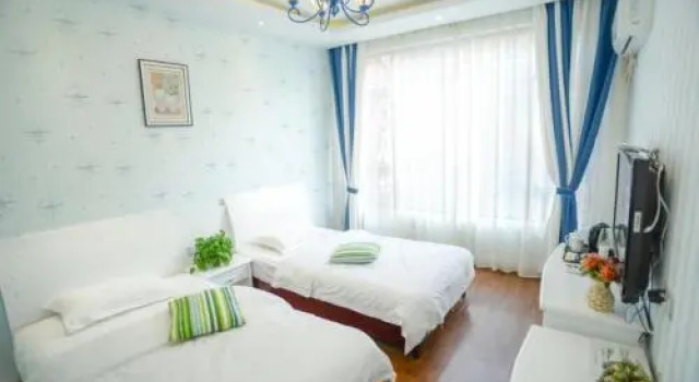 Me Hostel