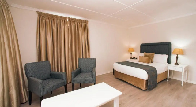 Двухместный семейный номер Standard с балконом и с частичным видом на море The Estuary Hotel & Spa