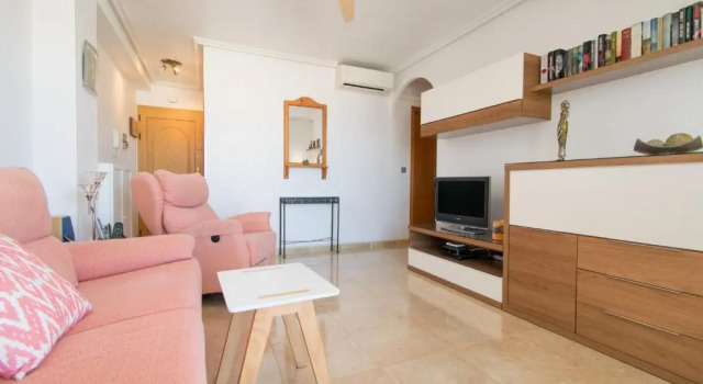 105 Beach View - Alicante Holiday, Забронировать Отель Отели Торревьеха с бассейном, рядом с Molino del Agua Park Municipal Natural Park, Бассейн