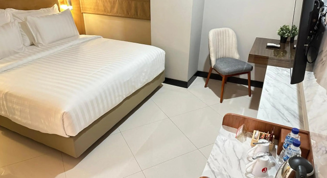 d'primahotel Jemursari Surabaya, Rezervovat Hotel Hotely v centru Tenggilis Mejoyo, hotely v centru Tenggilis Mejoyo