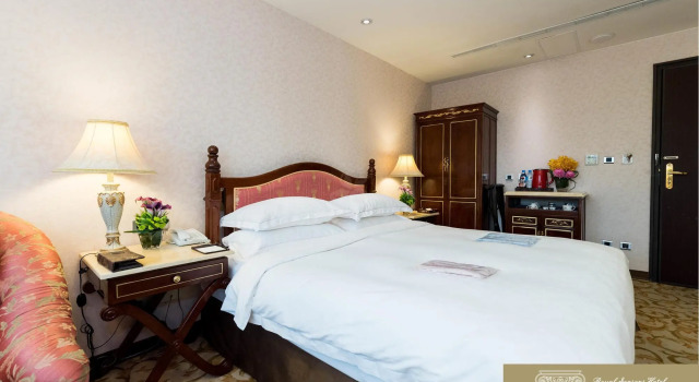 Двухместный номер Deluxe Grand Pleasure Spring Hotel