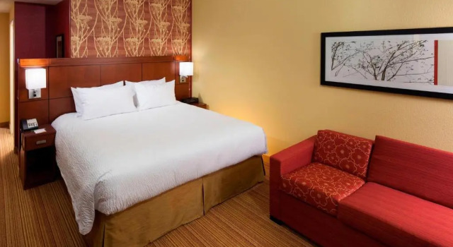 Номер Standard Courtyard by Marriott Houston NASA Clear Lake