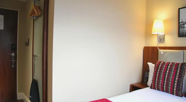 Одноместный номер Standard The Belgrave Hotel