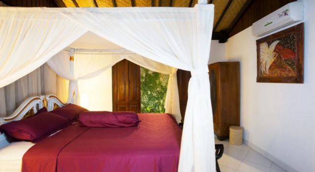 Kubu Ampo Villa
