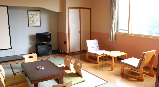 Hanakagura, Buchen Sie Hotel Higashikagura Hokkaido