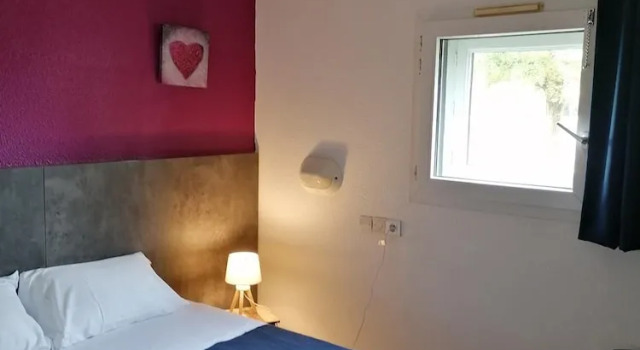 Двухместный номер Economy Cit'Hotel Saxotel Chalon-sur-Saône Nord