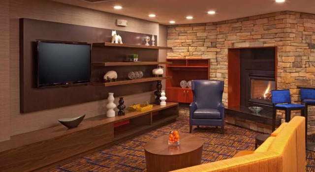 Courtyard Alexandria Pentagon South, Rezervasyon Otel Alexandria Washington DC Metropolitan area