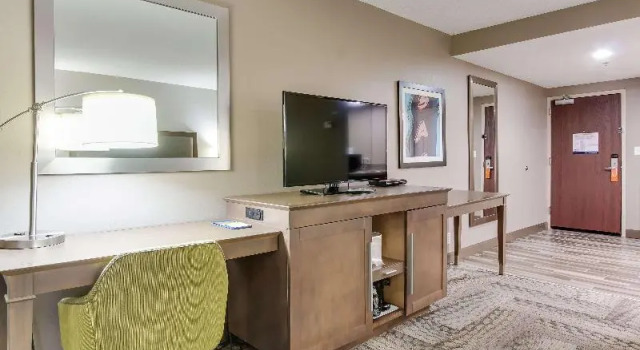 Luksusowy pokój Hampton Inn Dickson