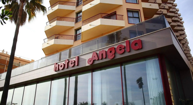 Hotel Angela - Adults Recommended
