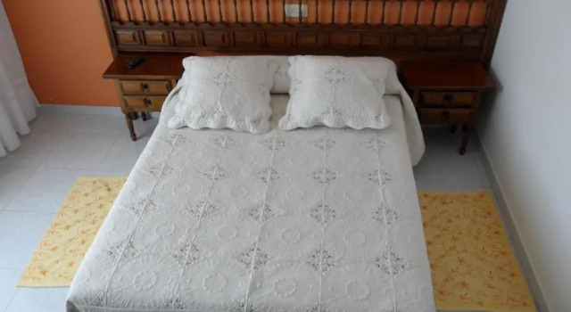 Hostal La Paz, Забронировать Отель Оутейро Sanxenxo Municipality