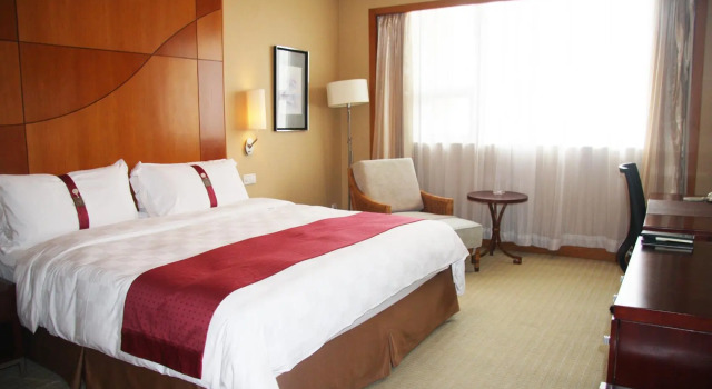 New Century Sea View Hotel Qinhuangdao, Book Hotel Haigang District 