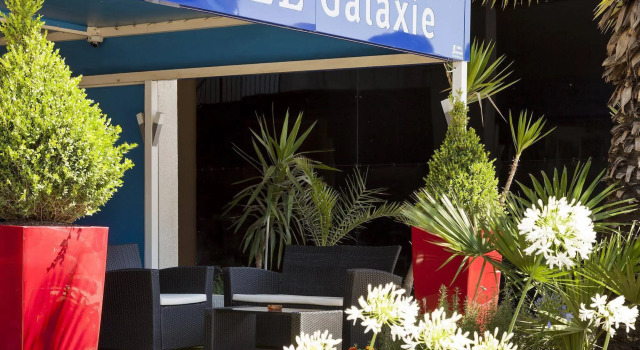 Comfort Hotel Galaxie - Saint Laurent du Var, Rezervovat Hotel Saint-Laurent-du-Var Alpes-Maritimes