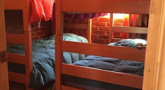 Cabaña en Algarrobo 2 El Canelo, Varaa Lomakoti Hotellit Algarrobo pysäköinnillä, Pysäköinti