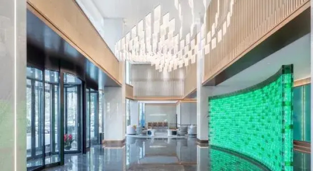 XianYang QinHuang JiaRi Hotel, Book Hotel Hoteller i Shaanxi med parkering, Parkering