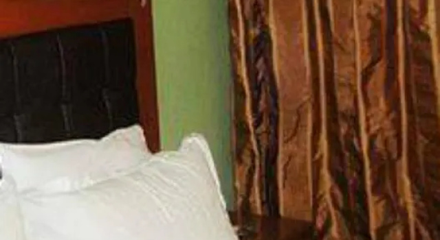 Двухместный номер Standard Hotel Pithari