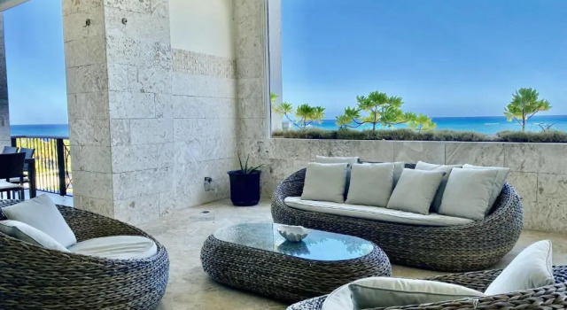 Апартаменты Beachfront Luxury Pent-House at Aquamarina, Cap Cana