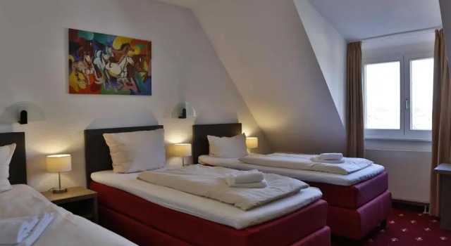 Трёхместный номер Standard Hotel Maurer