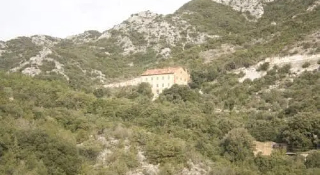 Student's Hostel Gowett - Toscana - Livorno, Book Hostel / Vandrerhjem Hostels i Etruscan Coast, Hostel / Vandrerhjem
