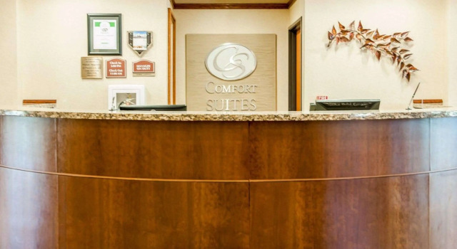 Comfort Suites French Lick, Забронировать Отель Отели Френч-Лик с завтраком, рядом с West Baden Museum, Завтраки