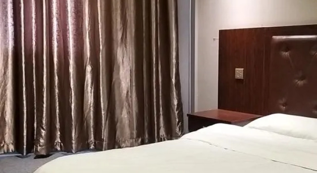 Люкс Standard Red Apple Hotel