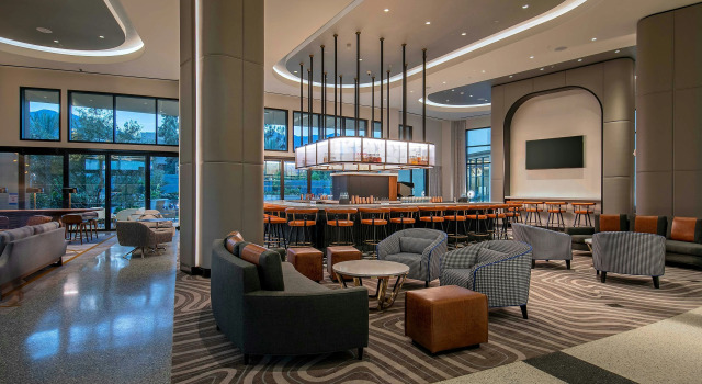 Le Meridien Pasadena Arcadia, Забронировать Отель Аркадия Большой Лос-Анджелес, рядом с Ипподром Санта-Анита-Парк