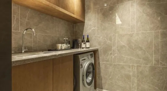 Четырёхместный семейный люкс Deluxe SSAW Boutiquel Hotel Xizi
