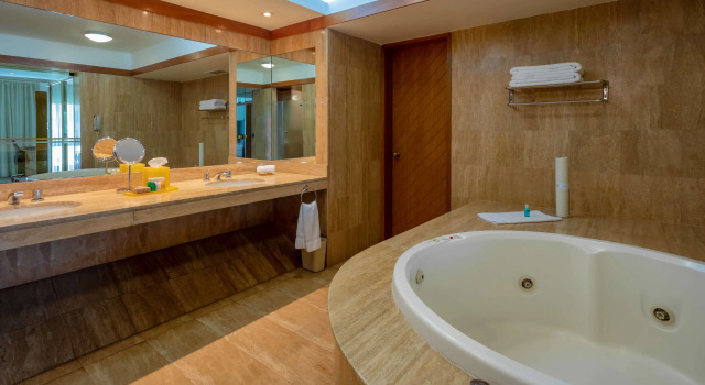Двухместный люкс Sonesta Hotel El Olivar